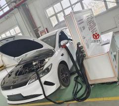 比亚迪整车故障设置与检测连接理实一体化实训平台