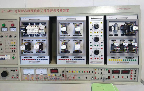 中国电网石家庄培训中心维修电工实训装置项目交付使用(图1) 中国电网石家庄培训中心维修电工实训装置项目交付使用(图1)