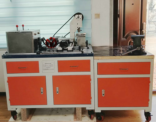 中标南水北调天津分公司电工工作室设备交付使用(图4) 中标南水北调天津分公司电工工作室设备交付使用(图4)