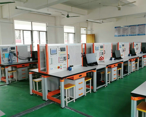 PLC控制实训室建设方案(图1) PLC控制实训室建设方案(图1)