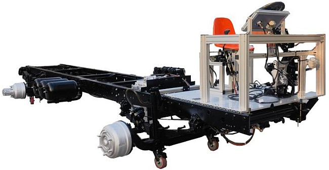 东风天锦EO1120GA底盘系统与转向制动驱动台架