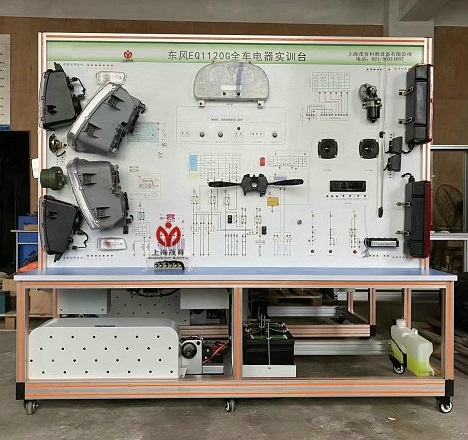解放1125J电器实训台(图1) 东风EQ1120G全车电器实训台.jpg